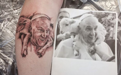 Tatouage pape François