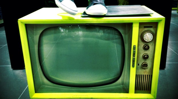 web-television-green-sneakers-vintage-esther-vargas-cc