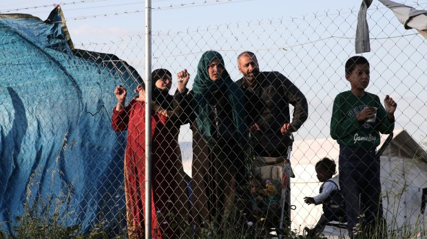 web-refugees-greece-camp-family-anadolu-agencygetty-images-ai.jpg