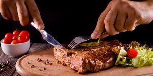 Pourquoi les catholiques ne mangent pas de viande les vendredis de Carême ?