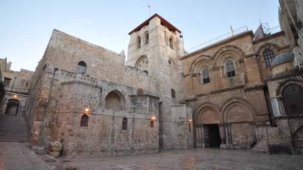 the_church_of_the_holy_sepulchre-jerusalem