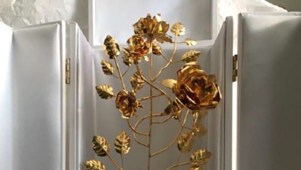 GOLDEN ROSE - POPE FRANCIS TO OUR LADY OF FATIMA