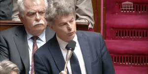 Quand un député communiste cite le pape François