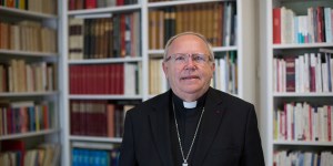 Le pape François accepte la démission du cardinal Ricard