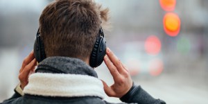 « The Bible in a year », le podcast qui fait mieux que le New York Times