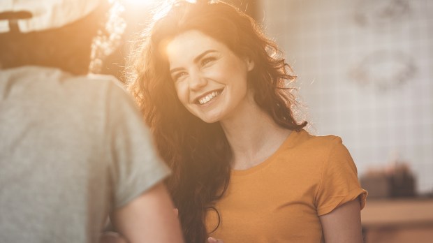 GIRL SMILING WITH BOYFRIEND