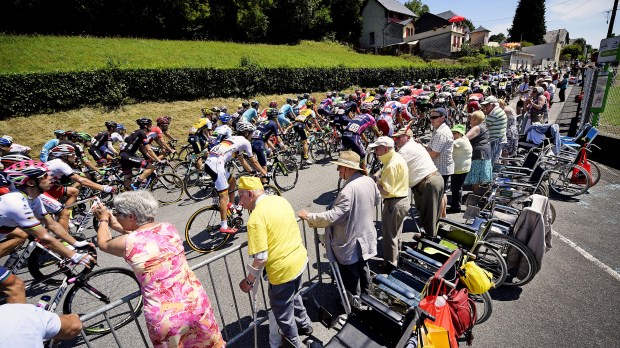 TOUR DE FRANCE LOURDES