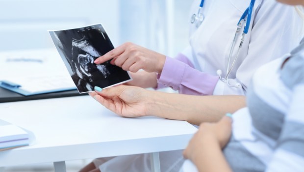 PREGNANT; ENCEINTE