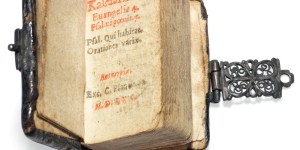 Un chef-d&rsquo;œuvre de bible miniature