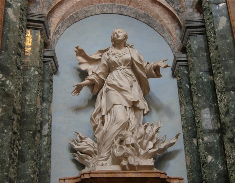 Sculpture de sainte Agnès