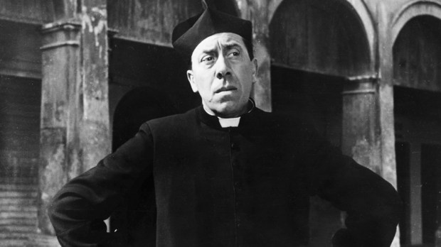 DON CAMILLO, FERNANDEL