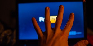 Pornographie : un rapport choc dévoile une réalité terrifiante