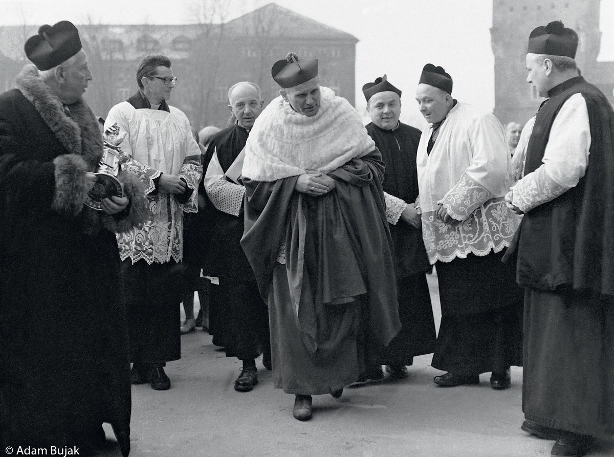 INGRES OF ARCHBISHOP KAROL WOJTYLA, THE WAWEL CATHEDRAL OF CRACOW, MARCH 8, 1964.