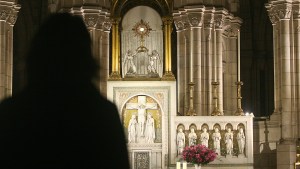 ADORATION BASILIQUE SACRE COEUR DE MONTMARTE