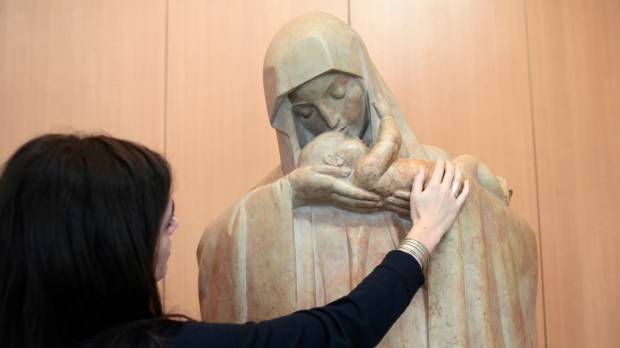 vierge à l'enfant
