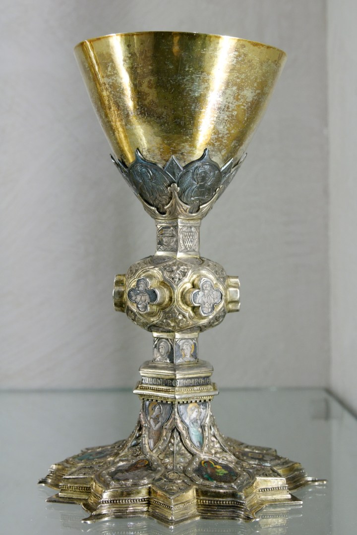 Chalice_Pizino_MBA_Lyon_L689.jpeg