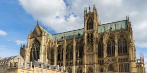 Mais pourquoi la cathédrale de Metz sonne-t-elle tous les soirs à 21h50 ?