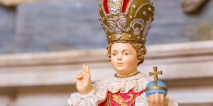 Cette magnifique prière à l’Enfant Jésus pour entrer dans l&rsquo;Avent