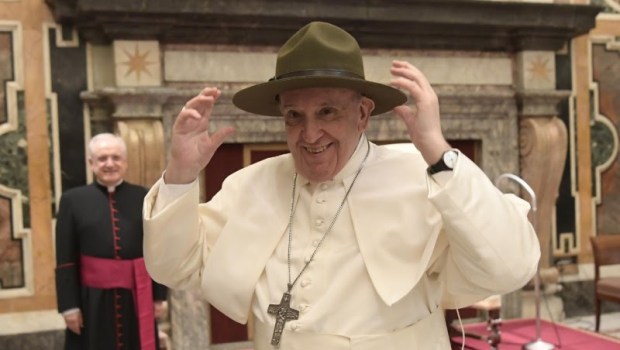WEB2-POPE FRANCIS-SCOUT-SUF