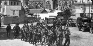 Débarquement :  Dom Aubourg, le moine qui a sauvé Bayeux des bombardements