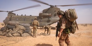 Accompagner les soldats en « opex », la délicate mission des aumôniers militaires