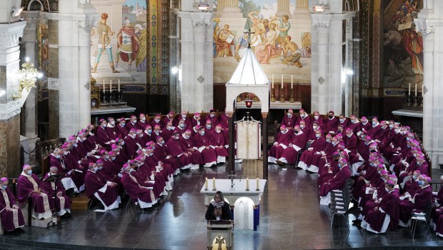 assemblée plénière Lourdes