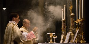 Traditionis custodes : « Je te laisse discerner », confie François à l’abbé de Solesmes
