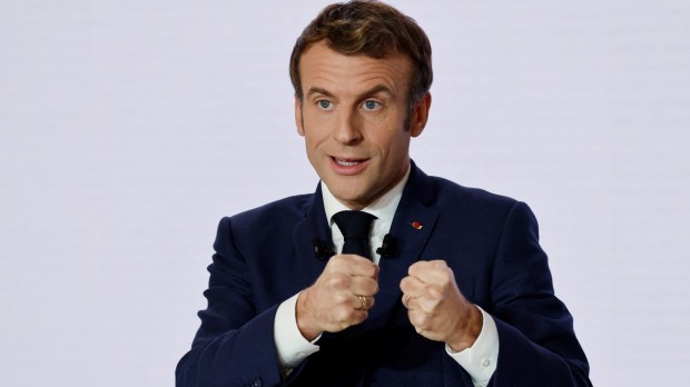 EMMANUEL-MACRON-000_9UC2JC.jpg