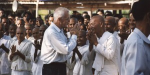 Missionnaire au temps des Khmers Rouges, le père François raconte