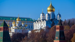 ARCHANGEL-CATHEDRAL-MOSCOW-shutterstock_531234412.jpg