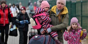 Comment le Vatican manœuvre pour sauver 20.000 enfants en Ukraine