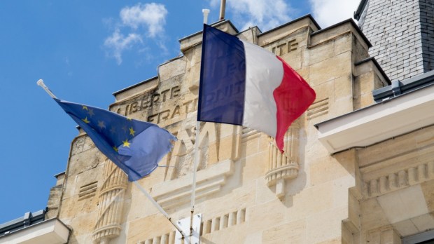 FRENCH-FLAG-shutterstock_289445474.jpg