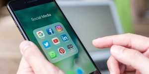 Conseils d&rsquo;un moine du IVe siècle pour utiliser les réseaux sociaux avec modération