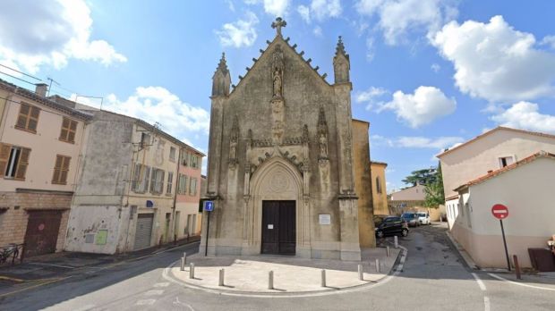 NOTRE-DAME-DU-PEUPLE-GOOGLE-STREET-VIEW.jpg