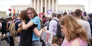Avortement aux Etats-Unis : une décision historique de la Cour suprême