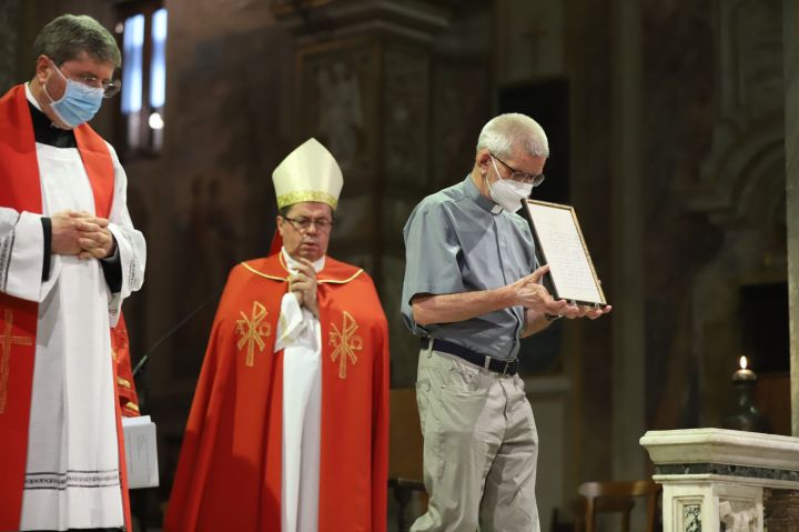 Lettre-de-saint-Jean-Paul-II.jpeg