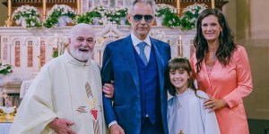 L&rsquo;inspirante lettre d&rsquo;Andrea Bocelli à sa fille le jour de sa première communion