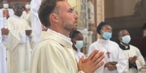Christophe, le pizzaïolo devenu prêtre
