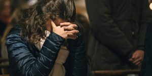 Cinq livres pour aborder les abus dans l’Église