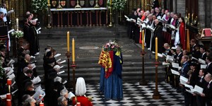 La bouleversante hymne chantée lors du mariage et des funérailles d’Elisabeth II