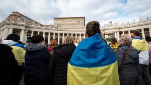 Pope-Francis-Angelus-prayer-Antoine-Mekary-ALETEIA-AM_5680-e1672318748476.jpg