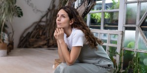 Prier Dieu, prier Marie, ou prier un saint, s’équivaut-il ?