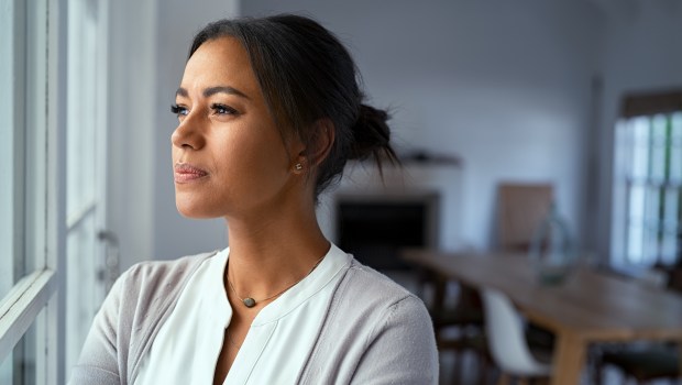 WOMAN-THINK-shutterstock_2003674943.jpg