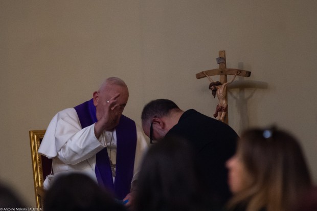 Pope-Francis-presides-over-a-Penitential-Celebration-opening-the-24-Hours-for-the-lord