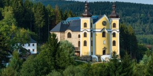 Même les Soviétiques ne sont pas parvenus à détruire cette église