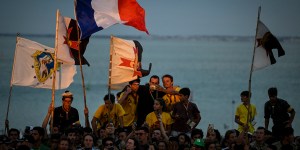 La veillée des JMJ, aboutissement d’un “long voyage” physique et spirituel pour des milliers de jeunes