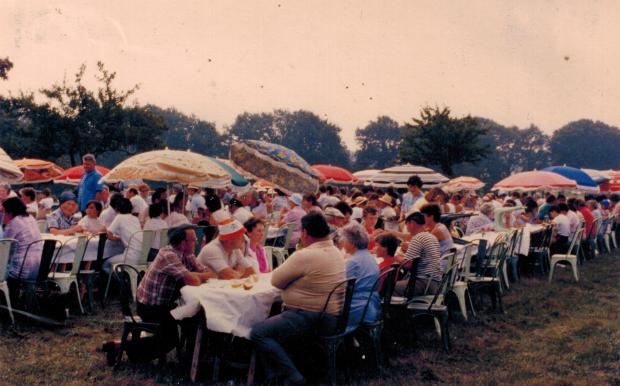 1985-Repas-champetre-du-pardon-2.jpeg