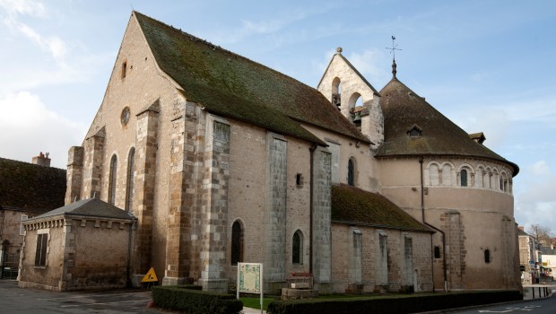 Neuvy-Saint-Sepulchre_Basilique_Saint-Jacques-le-Majeur_Collegiale_Saint-Etienn