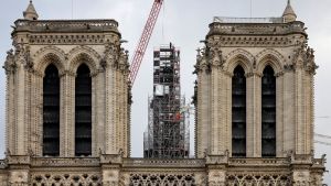 Notre-Dame de Paris, croix, flèche, reconstruction, chantier