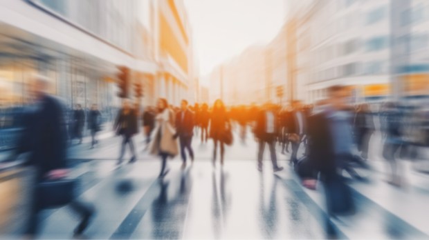 CROWD-STREET-shutterstock_2316302269